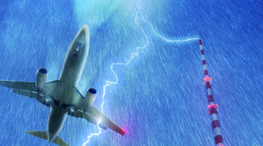 Blitzeinschlag rechtfertigt keine Flugverspätung